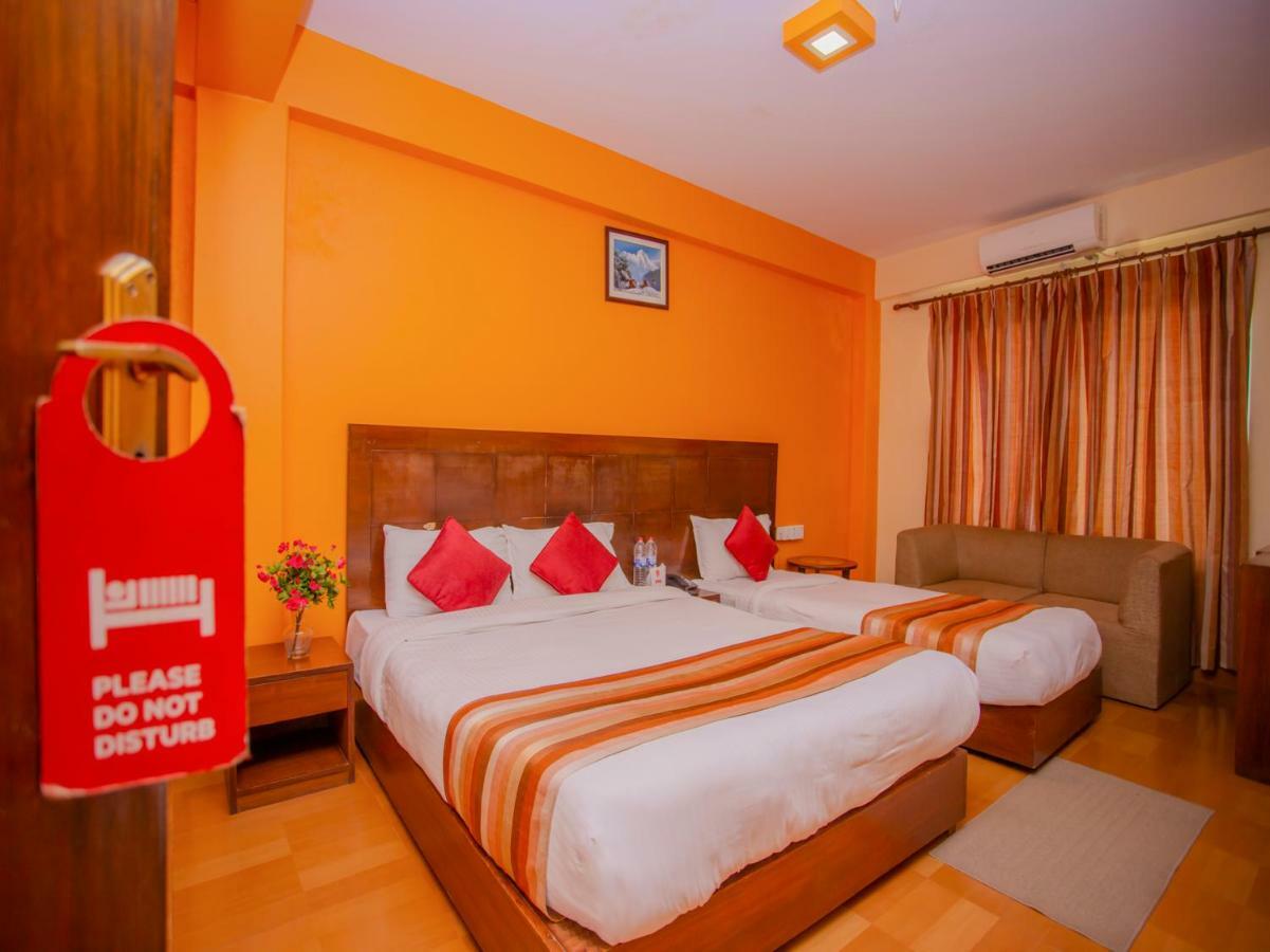 Kotee Home Hotel Pokhara Eksteriør billede